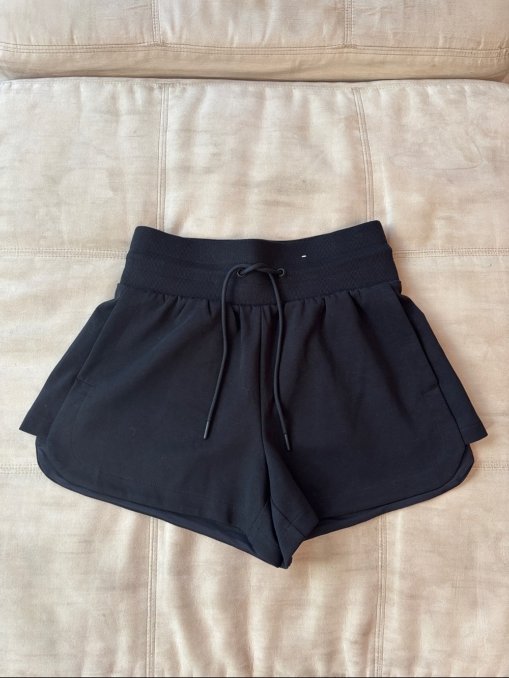 Old Navy Active Women’s Dynamic Fleece Shorts High-Rise Size S